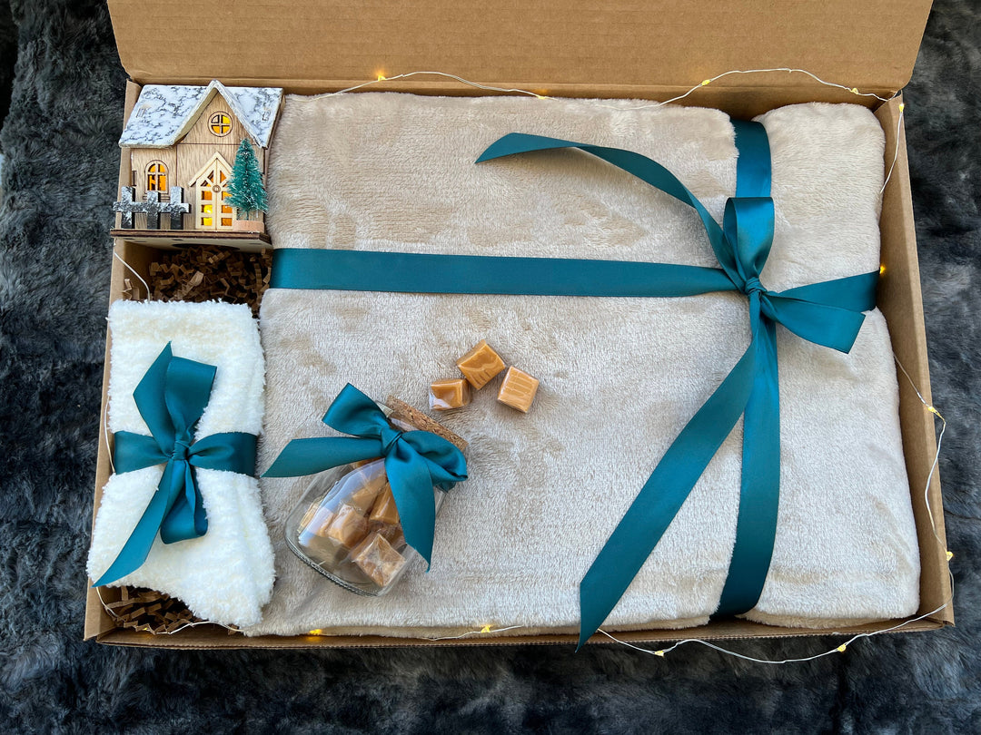 Winter Cozy Blanket Gift Box Happy Birthday Gift Box for Women Housewarming Gift Box Hygge Gift Box With Blanket Self Care Gift Basket