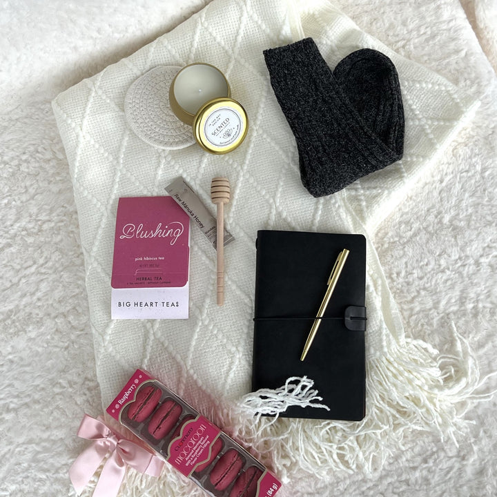 Gift Basket for Her, Luxury Happy Birthday Gift Box with Blanket, Cozy Gift Box, Women Birthday Gift Basket, Get Well Care Package for Her