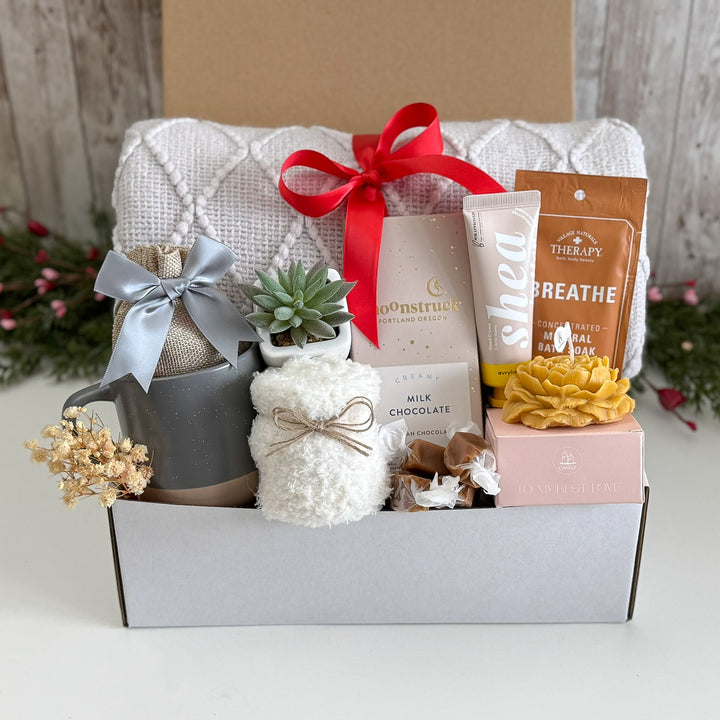 Luxury Spa Gift Basket for Wife with Blanket, Candle and Bath Soak