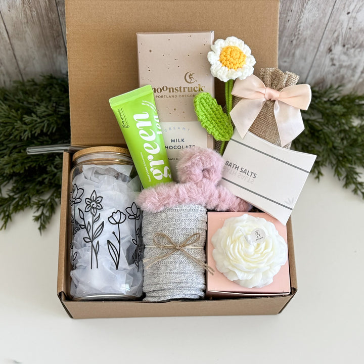 Spring Gift Basket for Her, Tumbler and Crochet Daisy