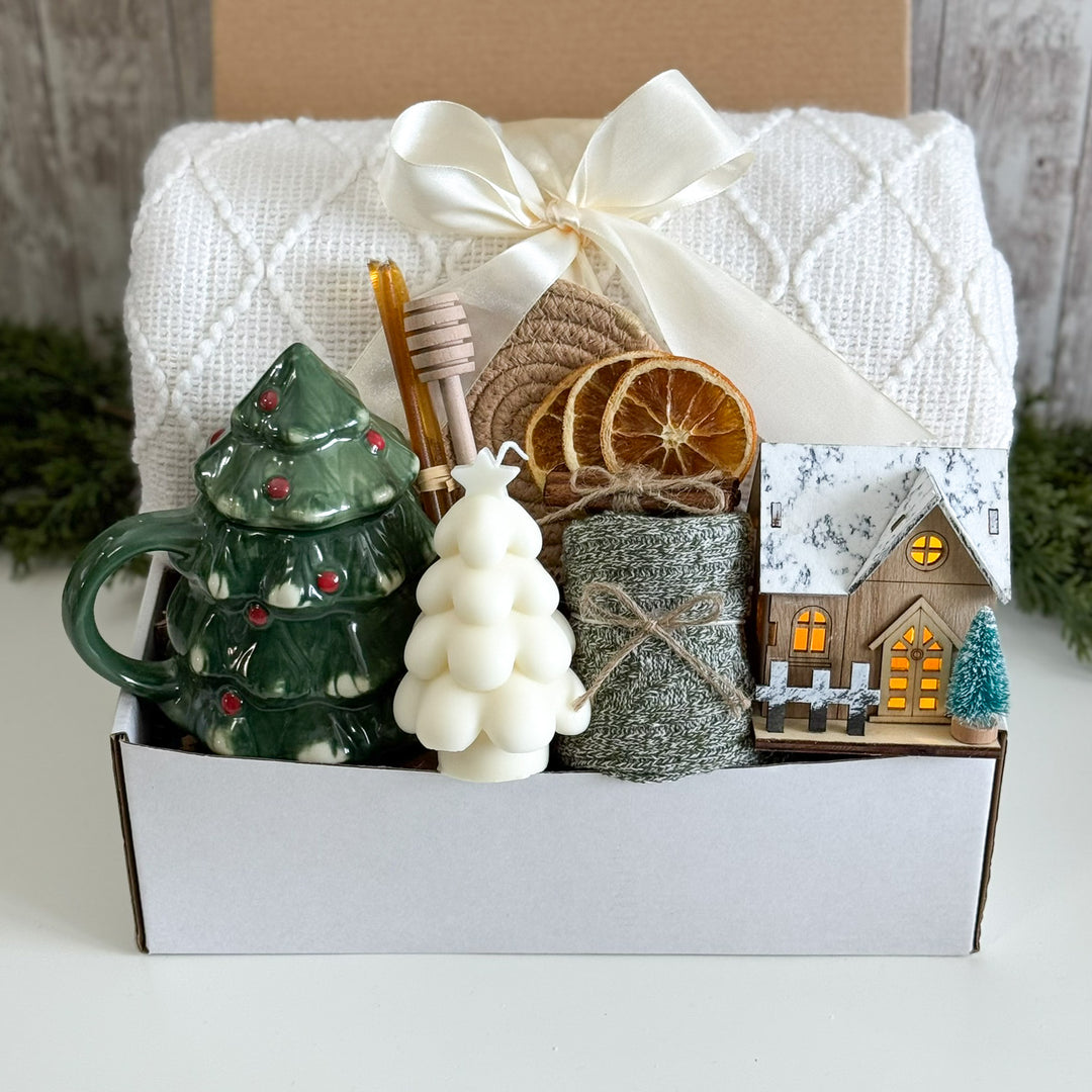 Snowbound Cottage Christmas Gift Box