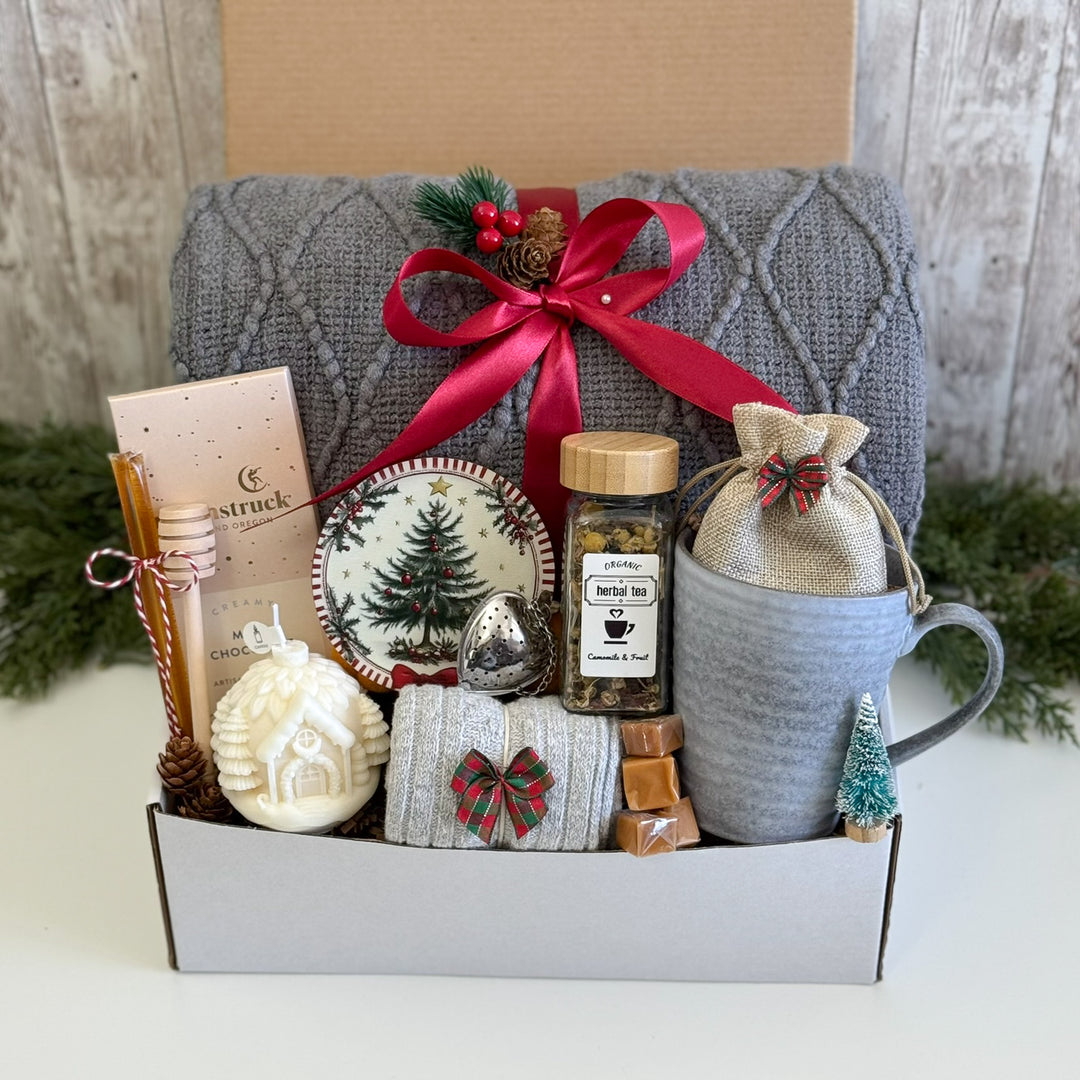 Frosted Cottage Tea Gift Box
