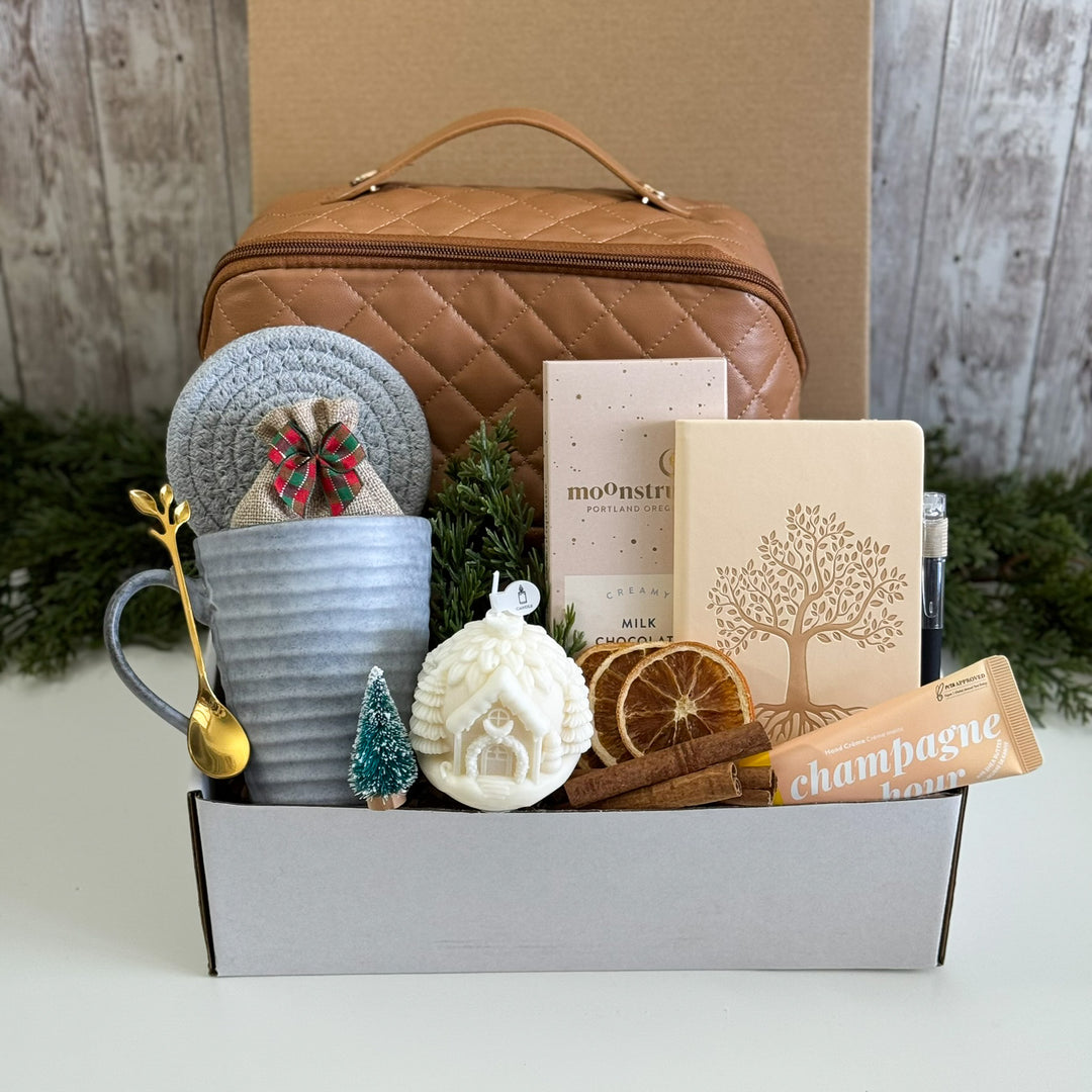 Cottage Glow Winter Indulgence Gift Box