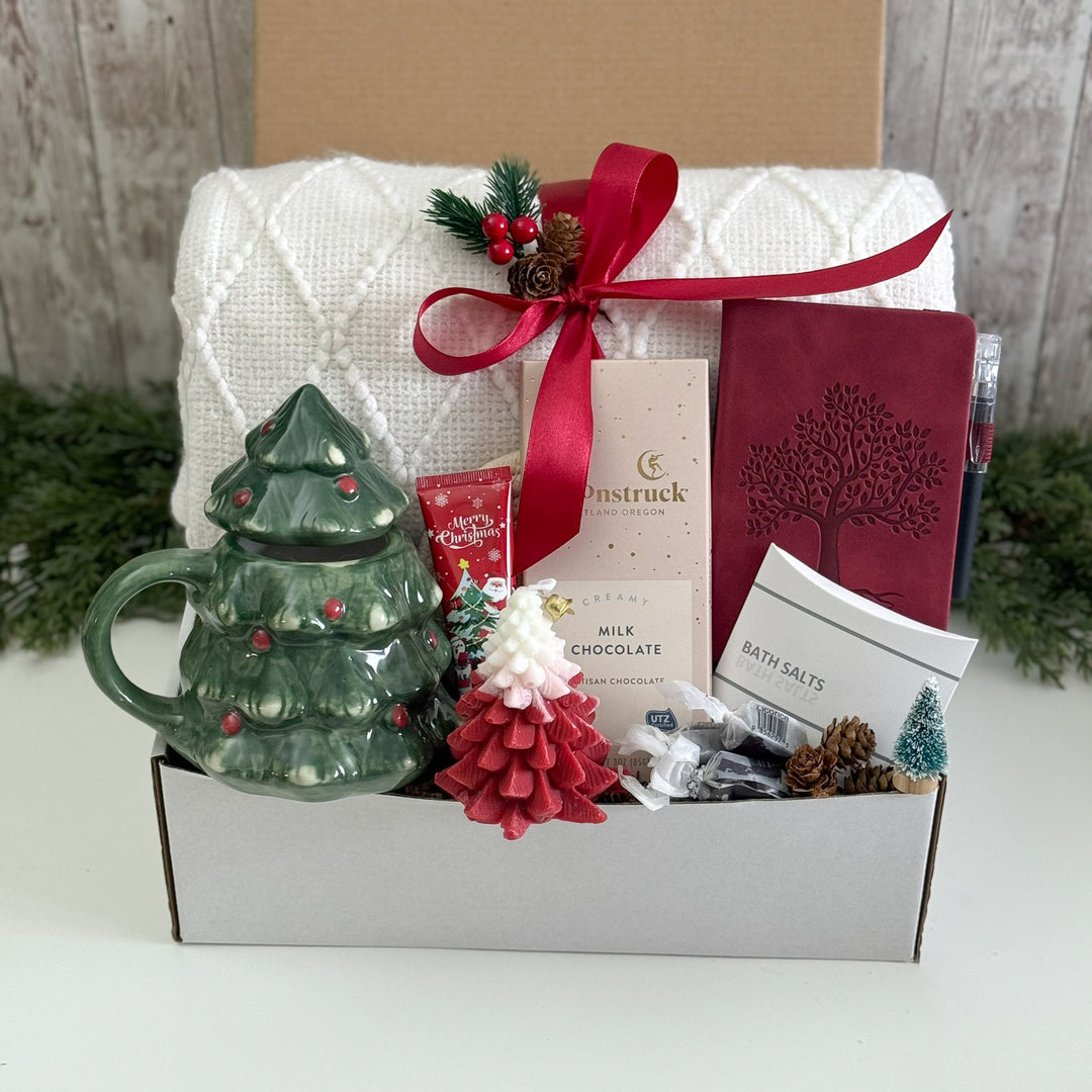 Festive Tree Mug Retreat Gift Box