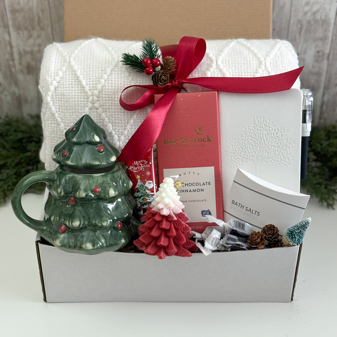 Scarlet Tree Christmas Spa Gift Box
