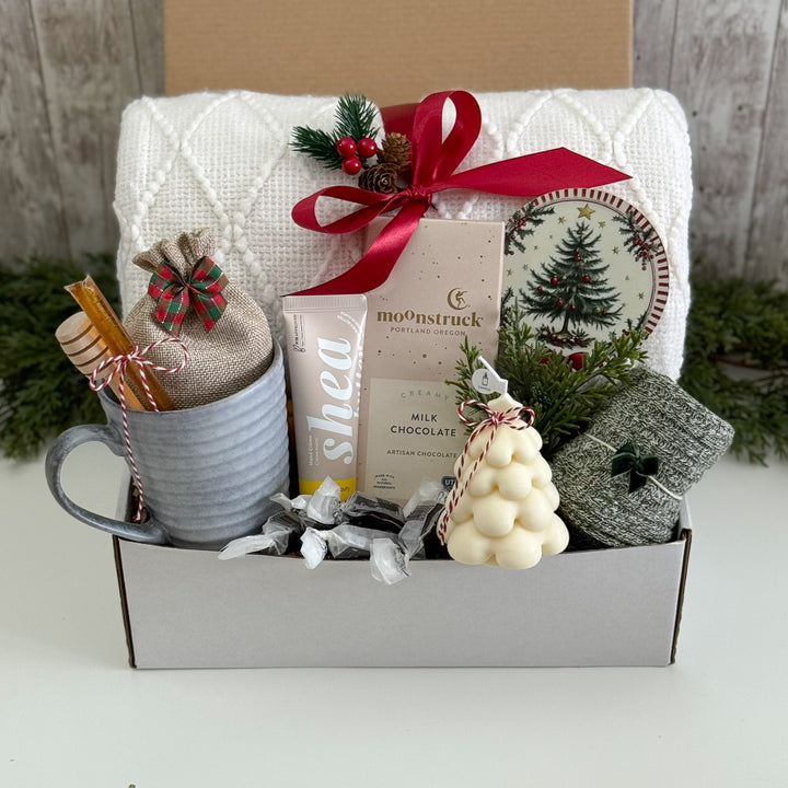 Evergreen Christmas Tea Box