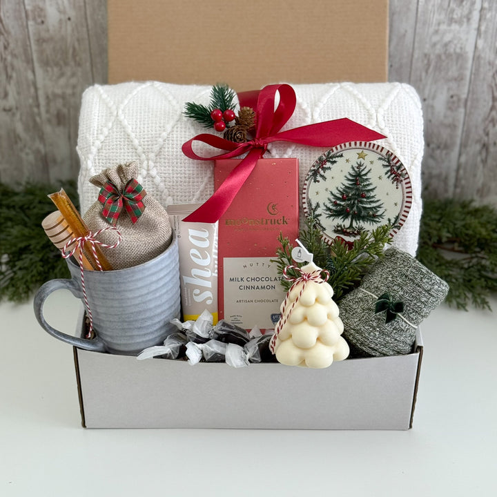 Evergreen Christmas Tea Box