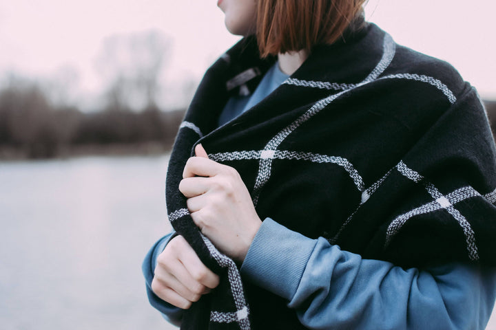 Black and White Blanket Scarf, Plaid Shawl, Oversized Scarf, Personalized Gifts, Bridesmaid Favors, Bridesmaid Shawl, Wedding Shawl