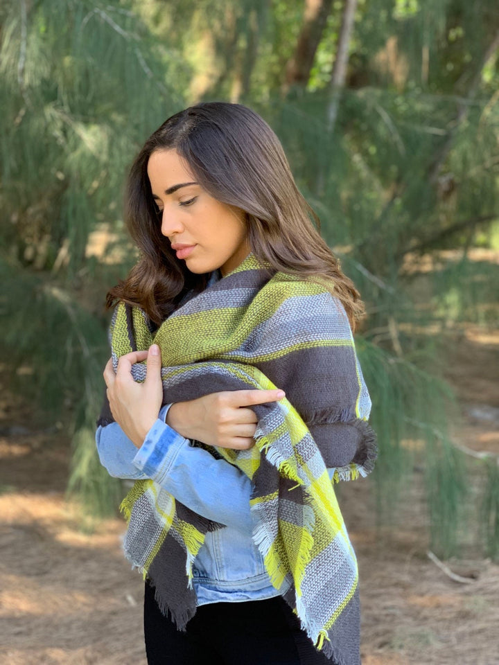 Blanket Scarf Bridesmaid, Plaid Blanket Scarf, Tartan Scarf, Blanket Scarf, Oversized Scarf, Oversized Blanket Scarf, Personalized Scarf - In The Bag Design