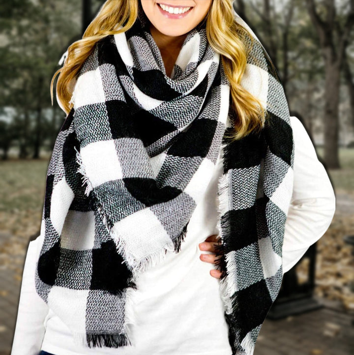 Black and White Blanket Scarf, Plaid Scarf, Winter Scarf Wrap, Plaid Shawl, Personalized Scarf, Monogrammed Shawl, Bridesmaid Shawl,