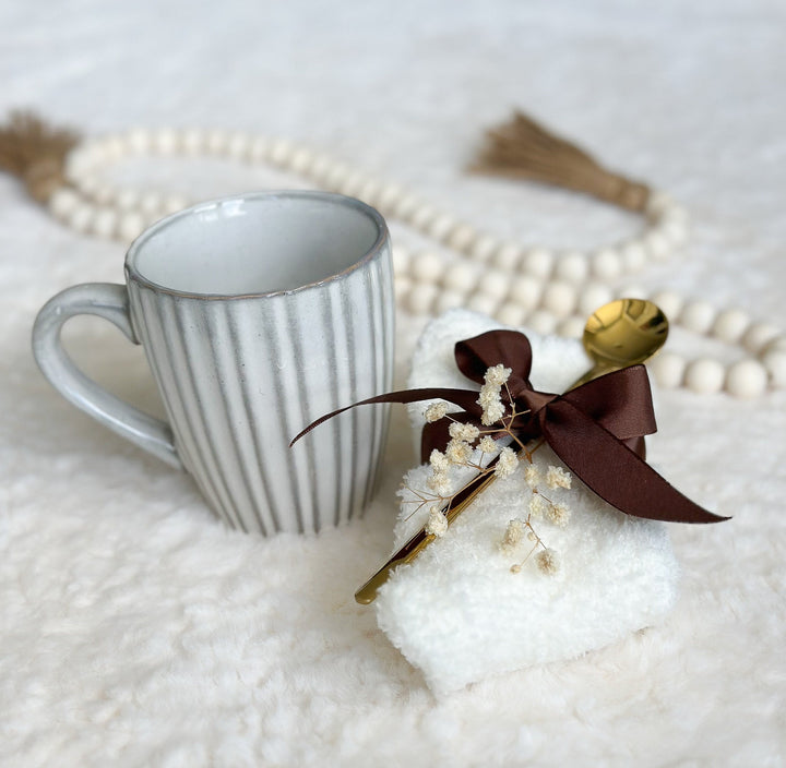 Hygge Gift Box for Her, Gift Box for Her, Self Care Gift Set, Gift Box for Friend, Cozy Care Package, Gift box for Women, Teacher Gift Box