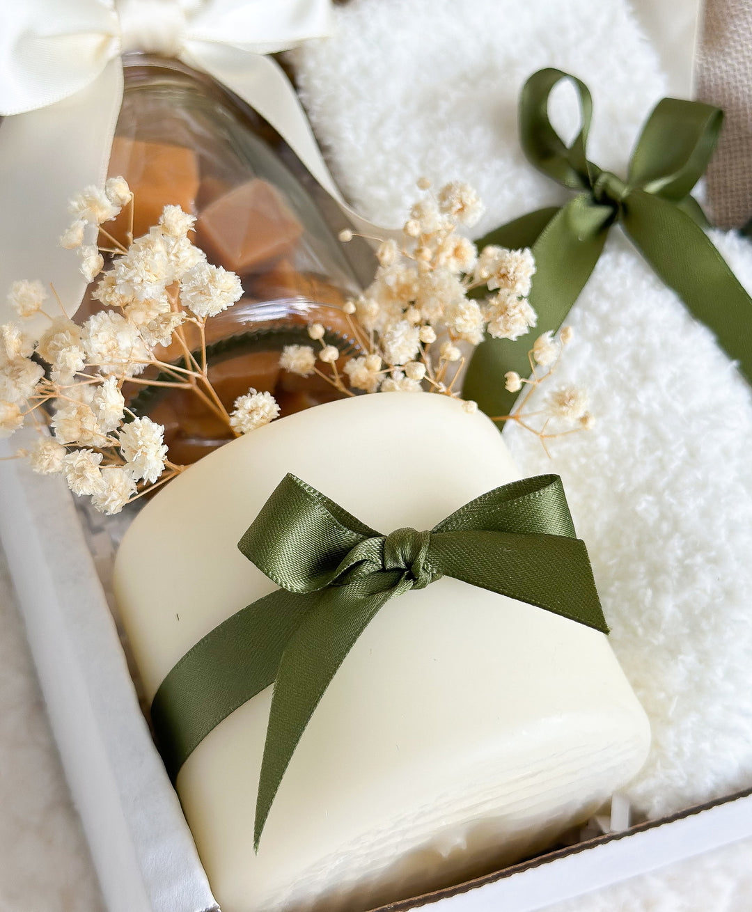 Gift Box for Her, Gift for Women, Gift for Mom, Sending a Hug, Thinking of You, Thank you Gift, Birthday Gift Box, Hygge Gift Care Package