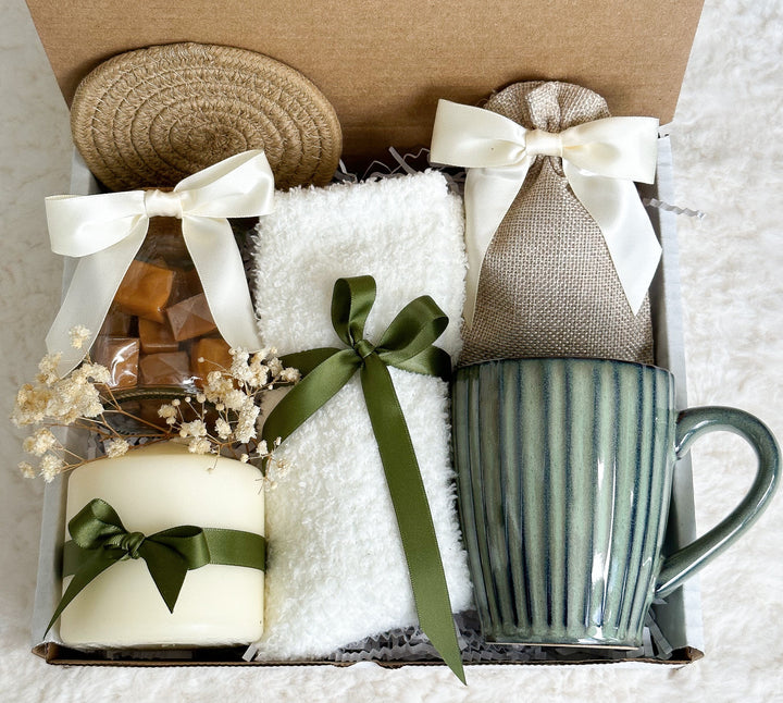 Gift for Women, Hug in a Box for Women Gift Set, Hygge Gift Box, Sending a Hug, Thinking of You, Thank you Gift, Birthday Gift Box Green - In The Bag Design