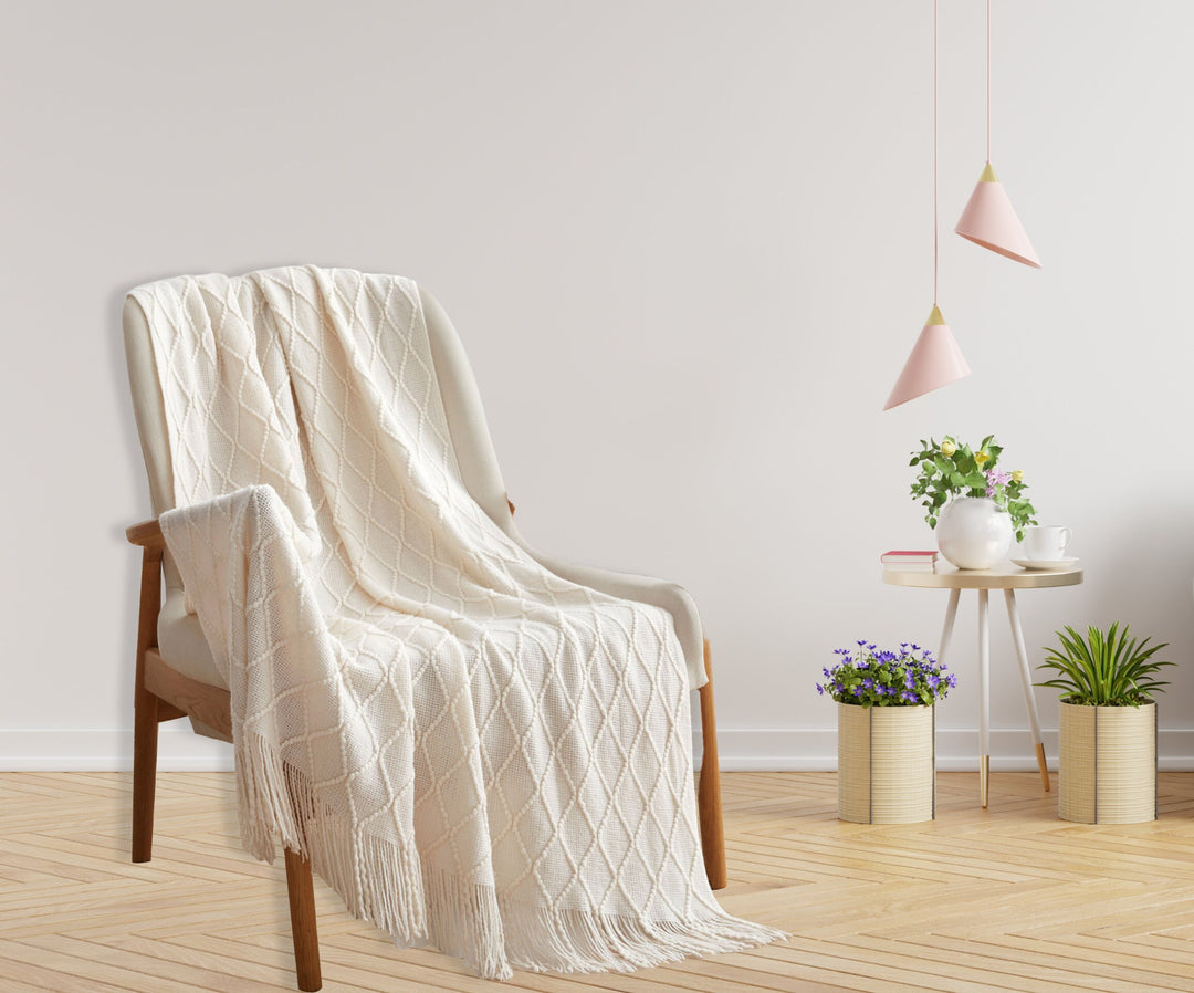 Hygge Gift Box with Blanket, Sending a hug, Thinking of you, Sympathy gift, Bereavement gift, Encouragement gift, Sympathy gift basket